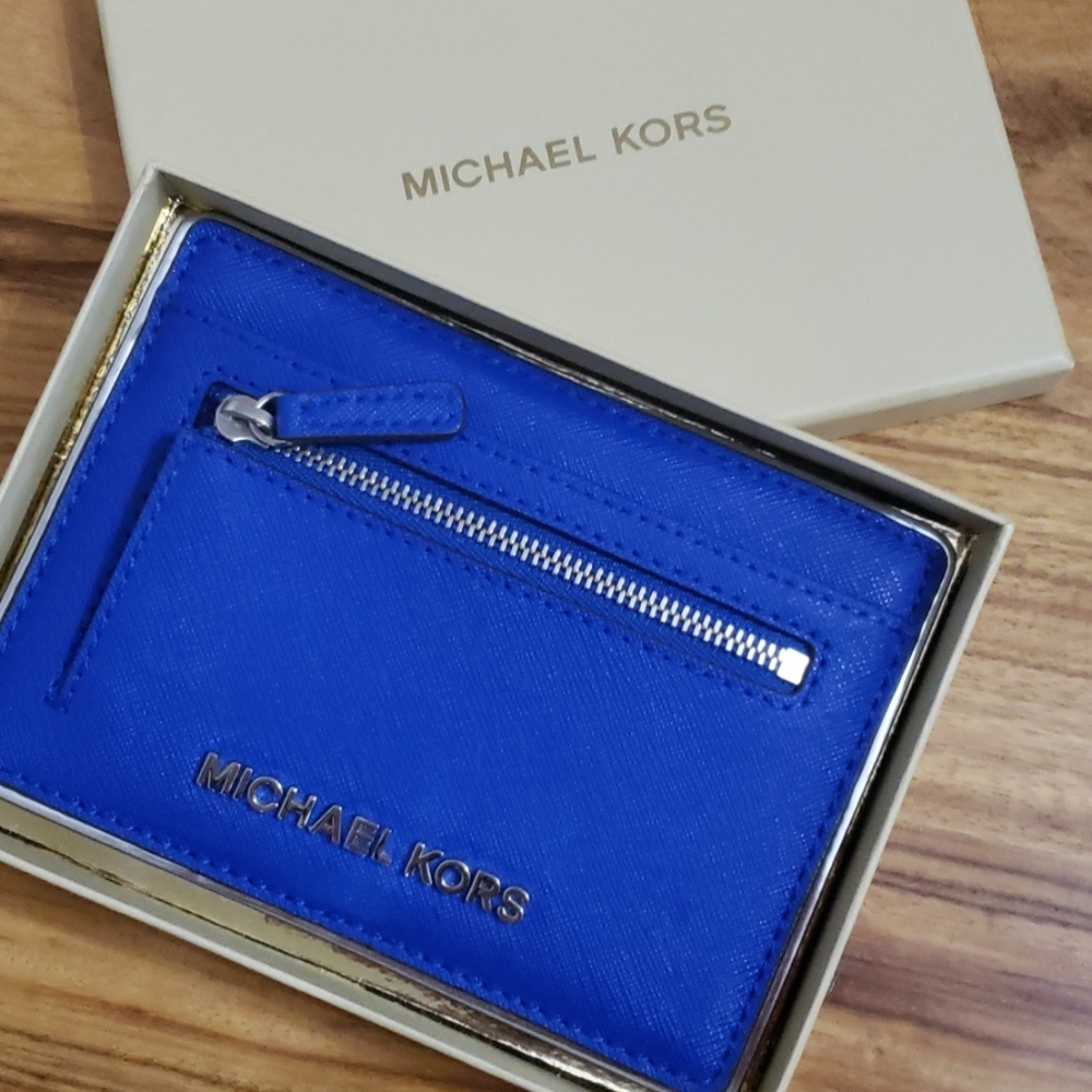 Michael Kors Jet Set Saffiano Leather Wallet